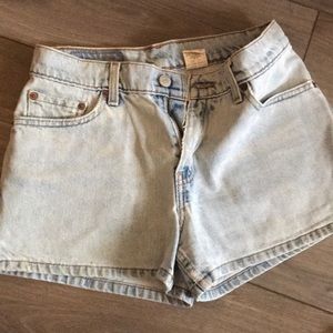 Vintage Levi high waisted shorts